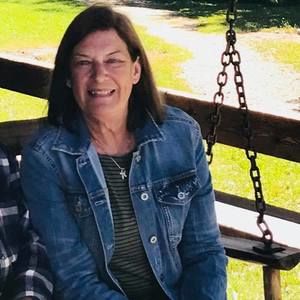 Meet your Posher, Nancy